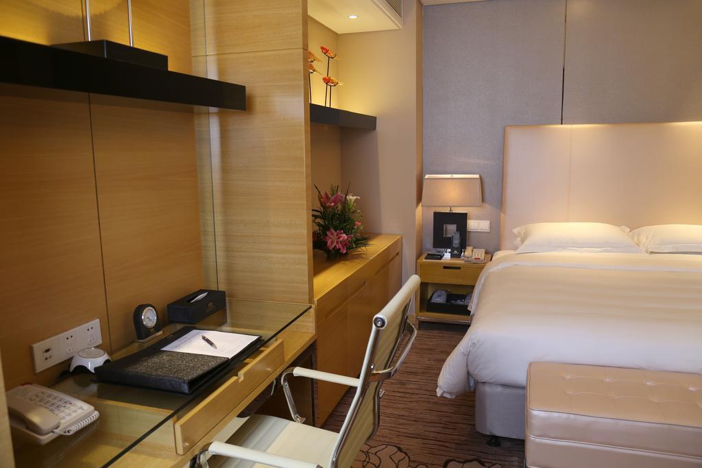 Guangzhou Changfeng Gloria Plaza Hotel Стая снимка