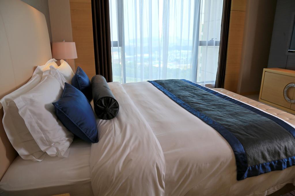Guangzhou Changfeng Gloria Plaza Hotel Стая снимка